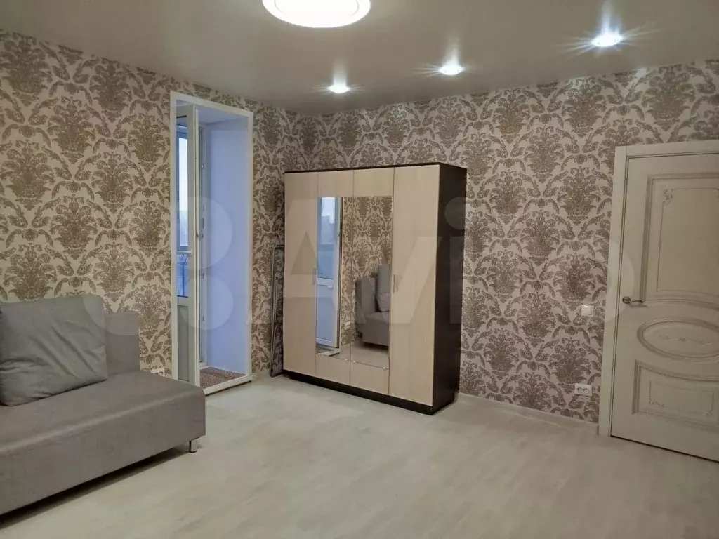 2-к. квартира, 60 м, 5/12 эт. - Фото 1