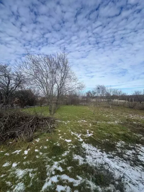 Участок в Крым, Симферопольский район, с. Урожайное  (6.7 сот.) - Фото 2