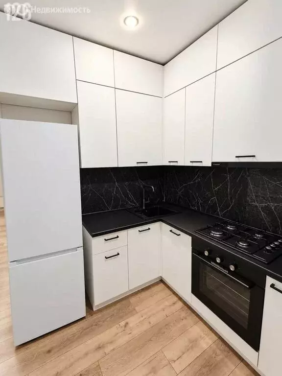 1-комнатная квартира: Казань, улица Гагарина, 77Вк2 (43 м) - Фото 1
