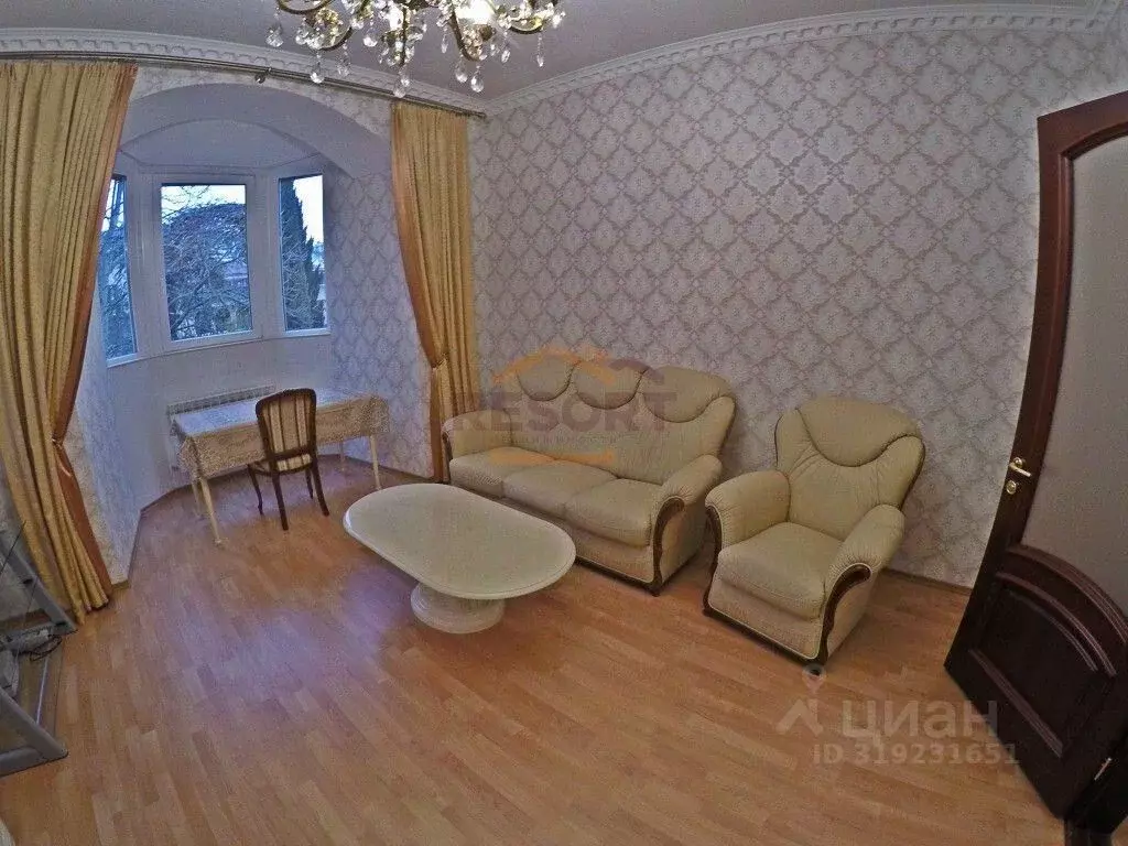 2-к кв. Крым, Ялта ул. Васильева, 11 (55.0 м) - Фото 0