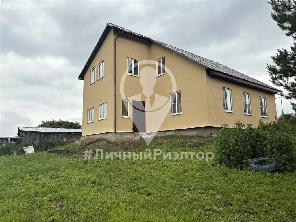 Дом в Рязанская область, Захаровский муниципальный округ, село ... - Фото 1