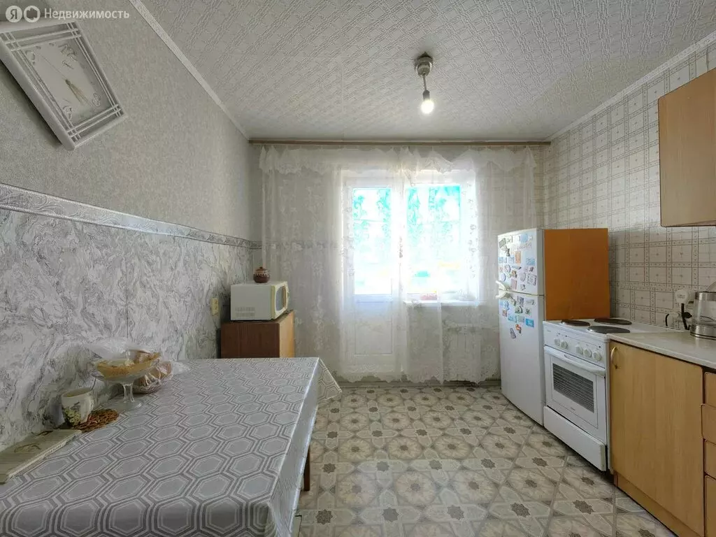 2-комнатная квартира: Арсеньев, Октябрьская улица, 7 (52.1 м) - Фото 2