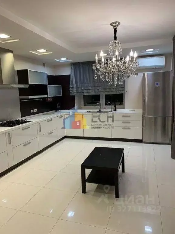 3-к кв. Тульская область, Тула ул. Демонстрации, 1Б (126.0 м) - Фото 1