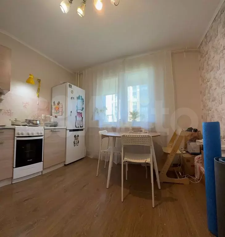 2-к. квартира, 60 м, 2/24 эт. - Фото 1