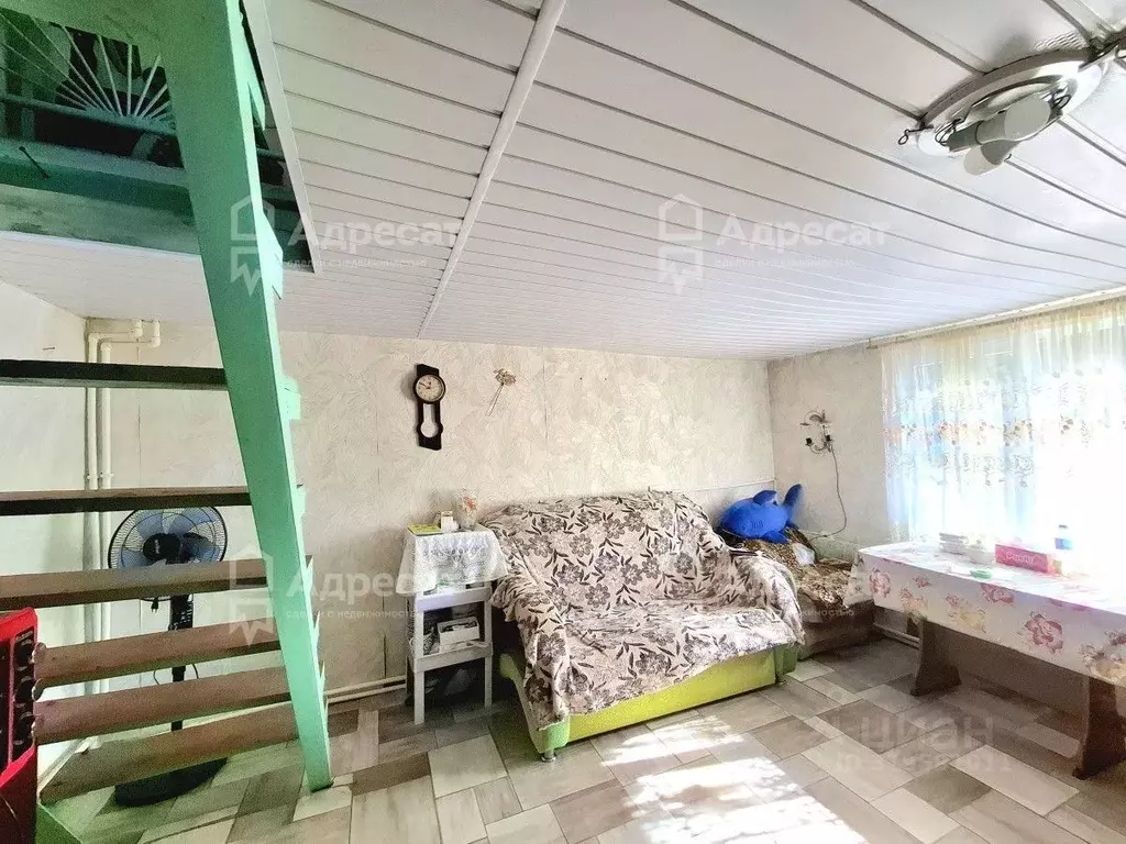 Дом в Волгоградская область, Волжский Урожай СНТ, ул. 4-я Линия (50 м) - Фото 1