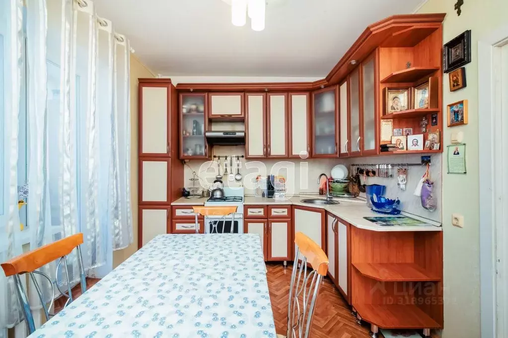 3-к кв. Ханты-Мансийский АО, Ханты-Мансийск ул. Сирина, 68Б (81.6 м) - Фото 0