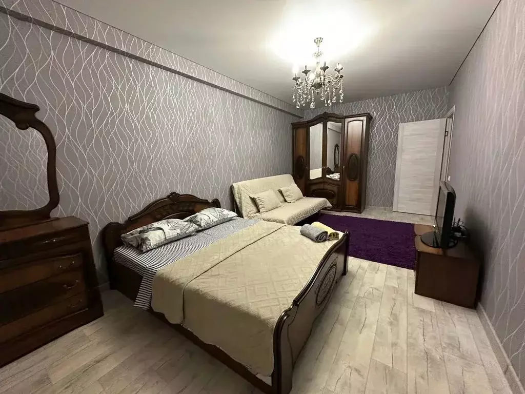 2-к кв. Ямало-Ненецкий АО, Новый Уренгой Сибирская ул., 31А (58.0 м) - Фото 1