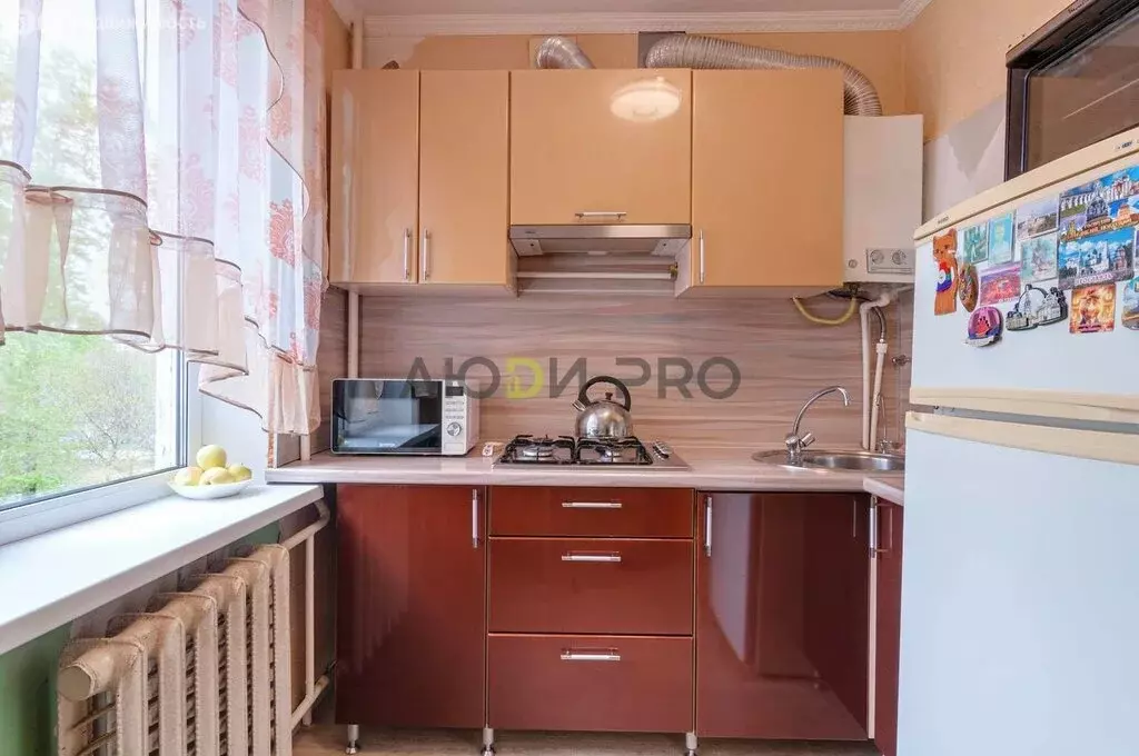 2-комнатная квартира: Вологда, улица Добролюбова, 31 (49.4 м) - Фото 2