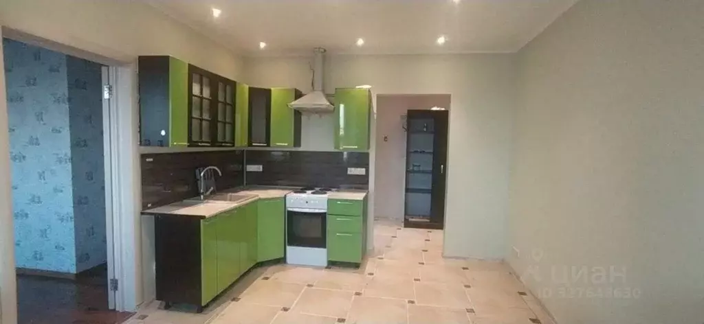 2-к кв. Московская область, Наро-Фоминск пер. Пионерский, 2 (67.0 м) - Фото 1