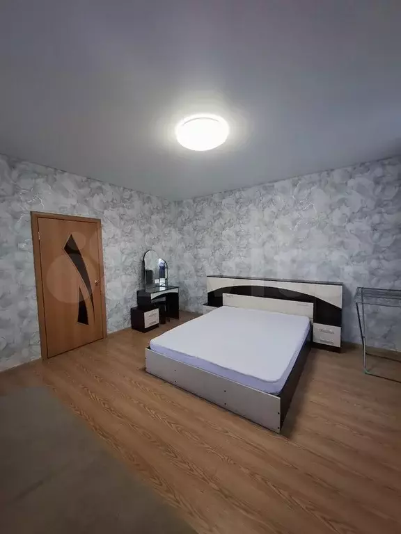 2-к. квартира, 57 м, 3/3 эт. - Фото 0