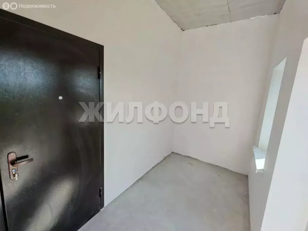 Дом в Республика Хакасия, рабочий посёлок Усть-Абакан, улица Грачева ... - Фото 1