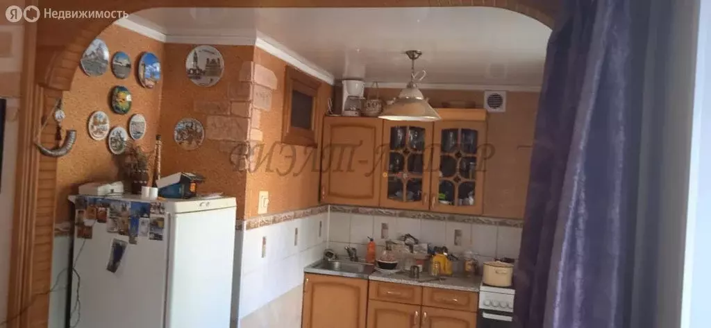 3-комнатная квартира: Горно-Алтайск, Коммунистический проспект, 168 ... - Фото 1