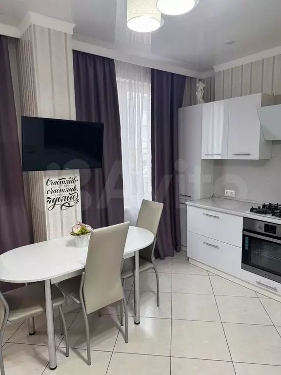 1-к. квартира, 39 м, 2/4 эт. - Фото 0