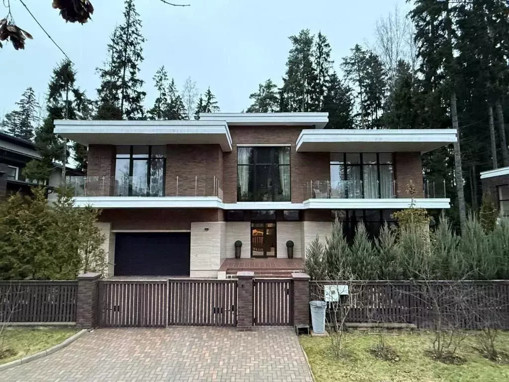 Коттедж в Московская область, Химки Новогорск-7 кп,  (650 м) - Фото 1