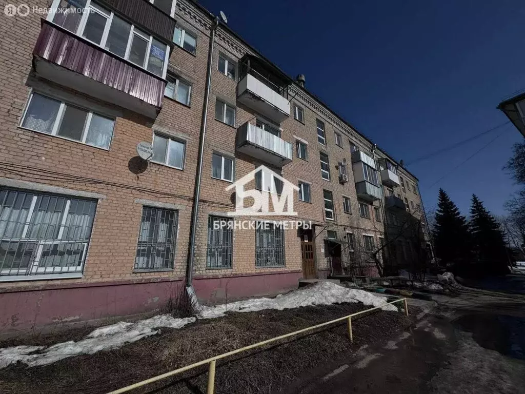 3-комнатная квартира: Дятьково, улица Крупской, 10 (67.8 м) - Фото 1