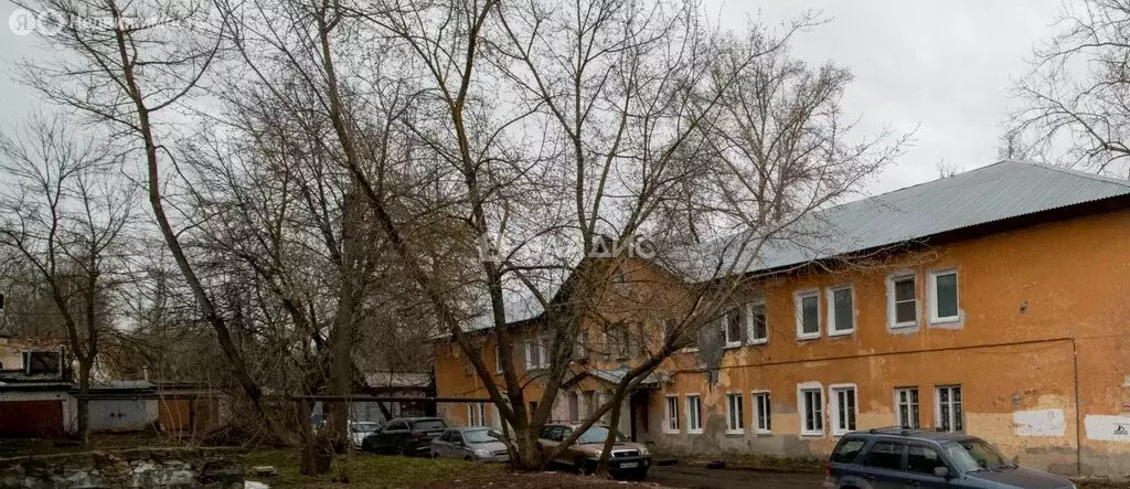 1к в 8-комнатной квартире (19.7 м) - Фото 1