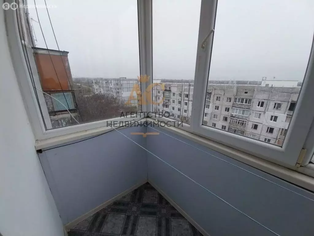 2-комнатная квартира: Первомайское, Парашютная улица, 3 (52.7 м) - Фото 1