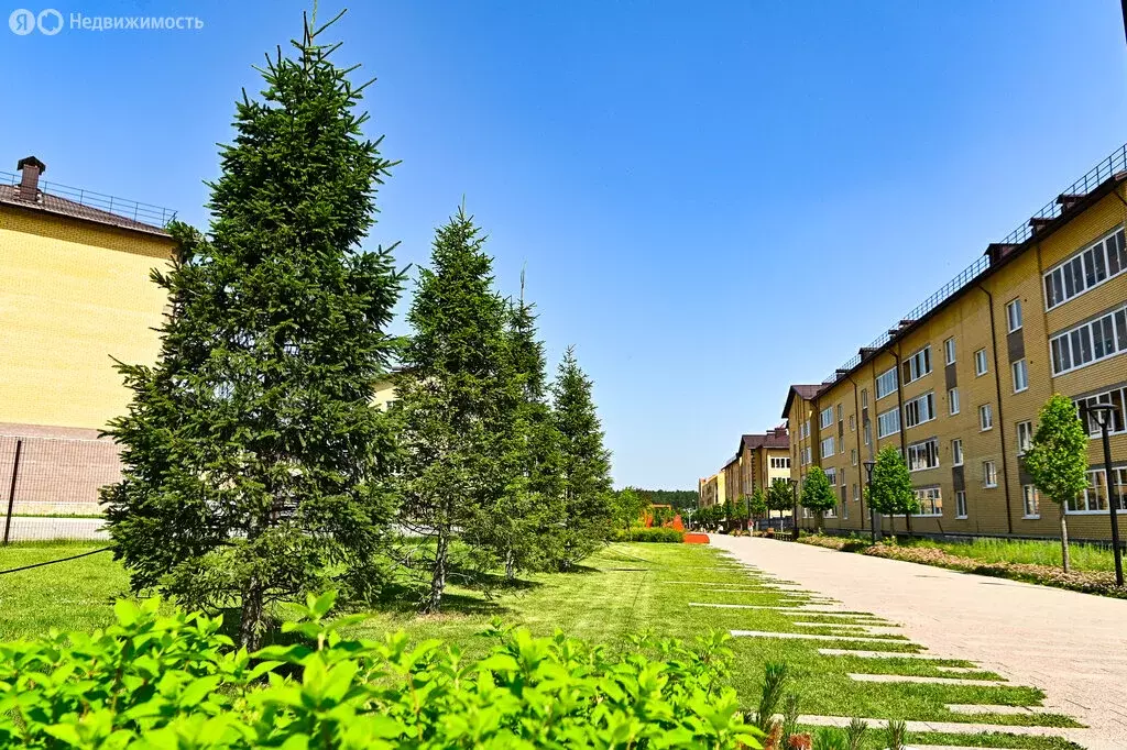 3-комнатная квартира: Берёзовский, улица Старателей, 8 (79.7 м) - Фото 2