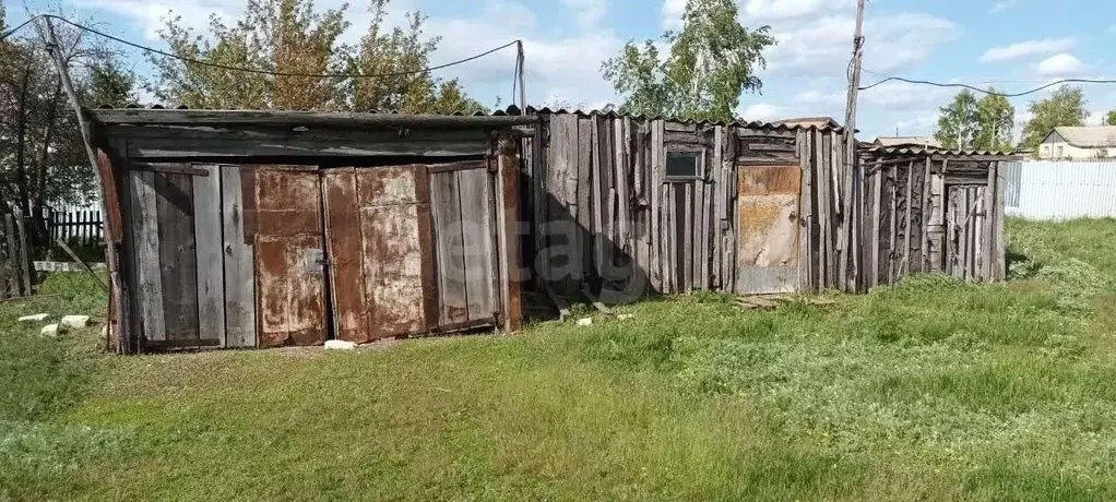Дом в Самарская область, Хворостянка с/пос, с. Чувичи ул. Московская, ... - Фото 1