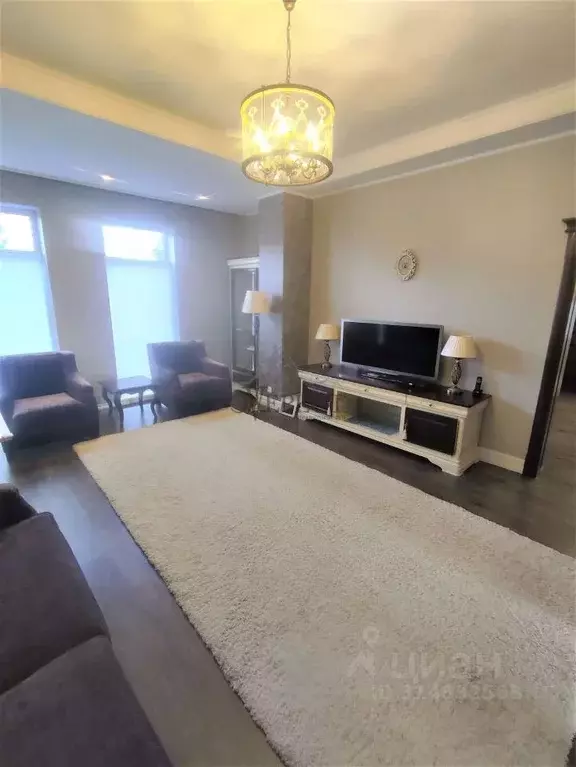 Коттедж в Белгородская область, Старый Оскол Дубрава мкр, 3 кв-л,  ... - Фото 2