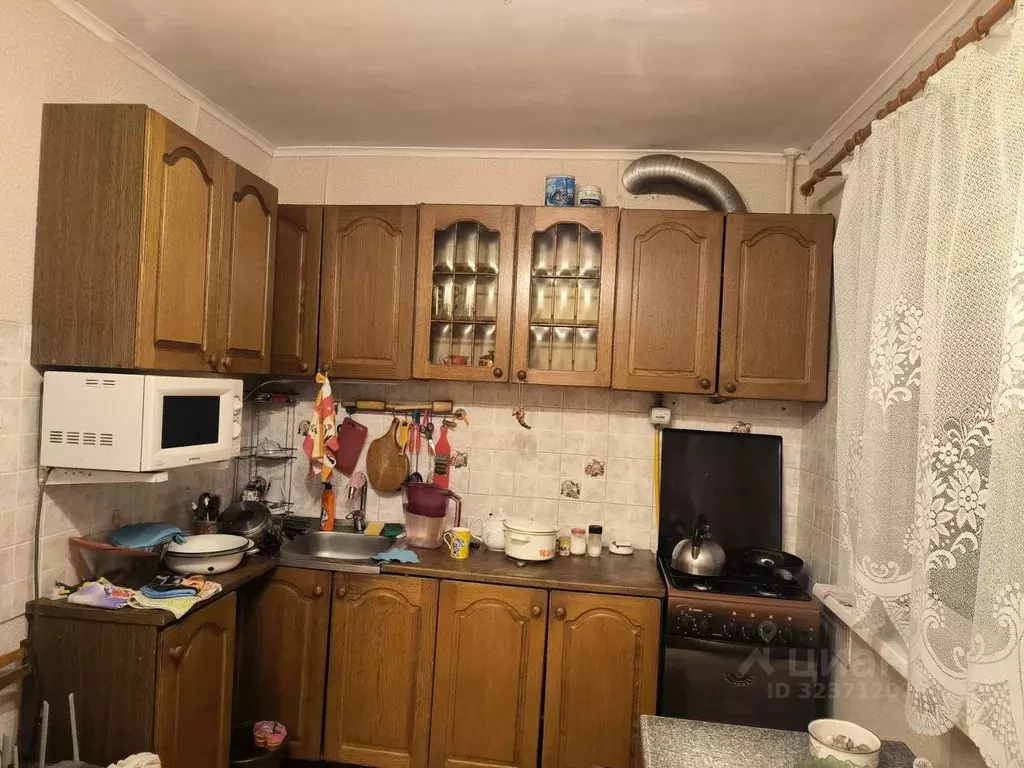 2-к кв. Омская область, Омск ул. 27-я Северная, 61 (44.7 м) - Фото 2