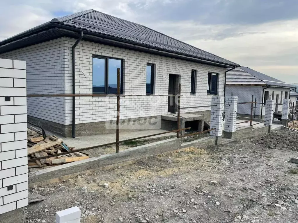 Дом в Краснодарский край, Новороссийск городской округ, Семигорский ... - Фото 1