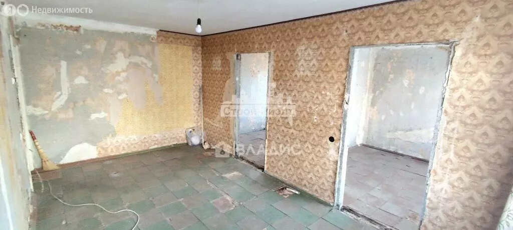 4-комнатная квартира: Керчь, улица Свердлова, 35 (62 м) - Фото 1