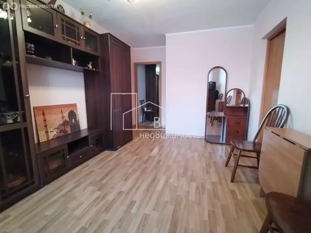 3-комнатная квартира: Томск, Алтайская улица, 105 (50 м) - Фото 0
