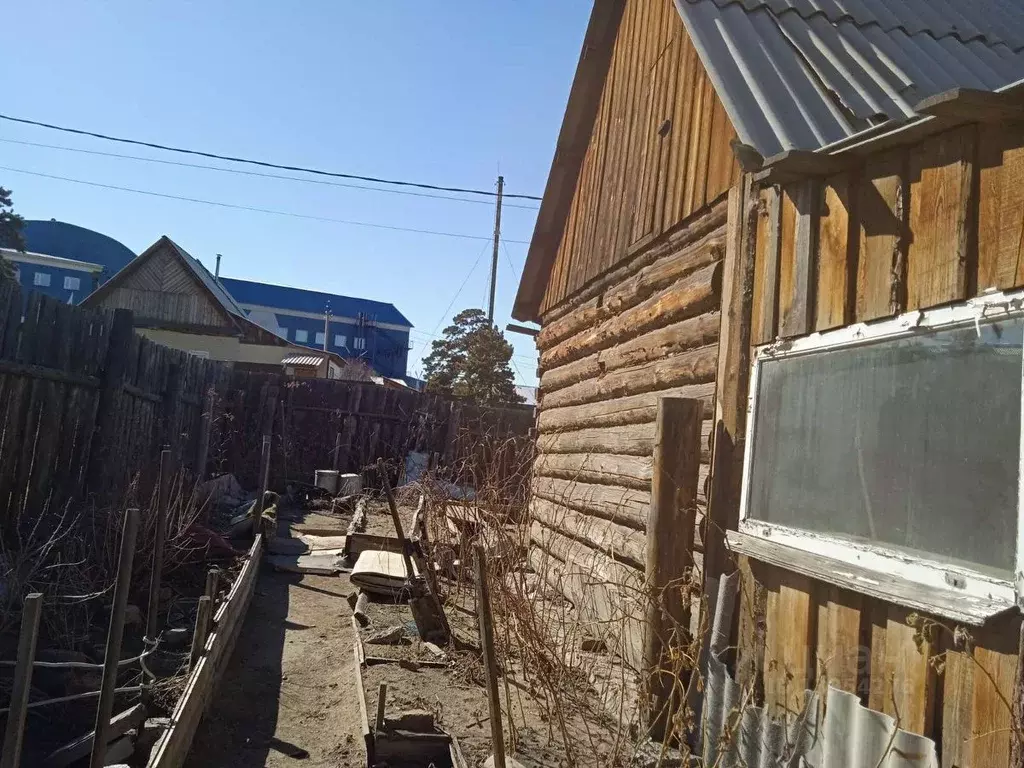 Дом в Бурятия, Улан-Удэ пер. Барнаульский (20 м) - Фото 1