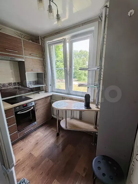 1-к. квартира, 30 м, 2/5 эт. - Фото 1