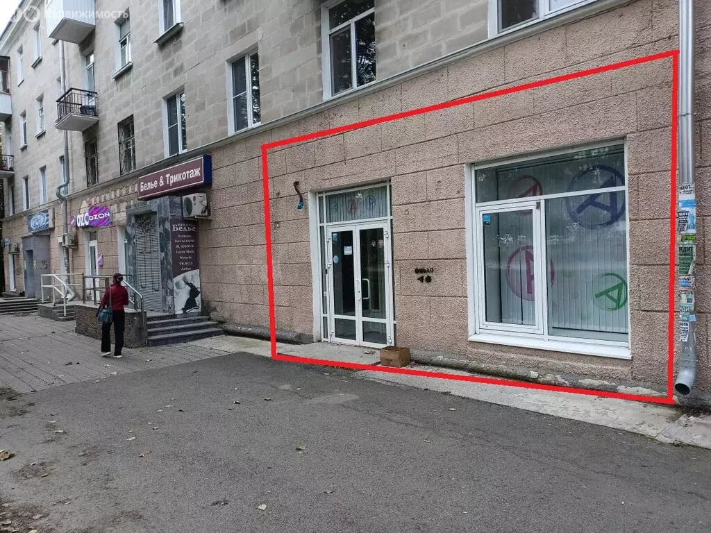 Торговая площадь (97.7 м) - Фото 1