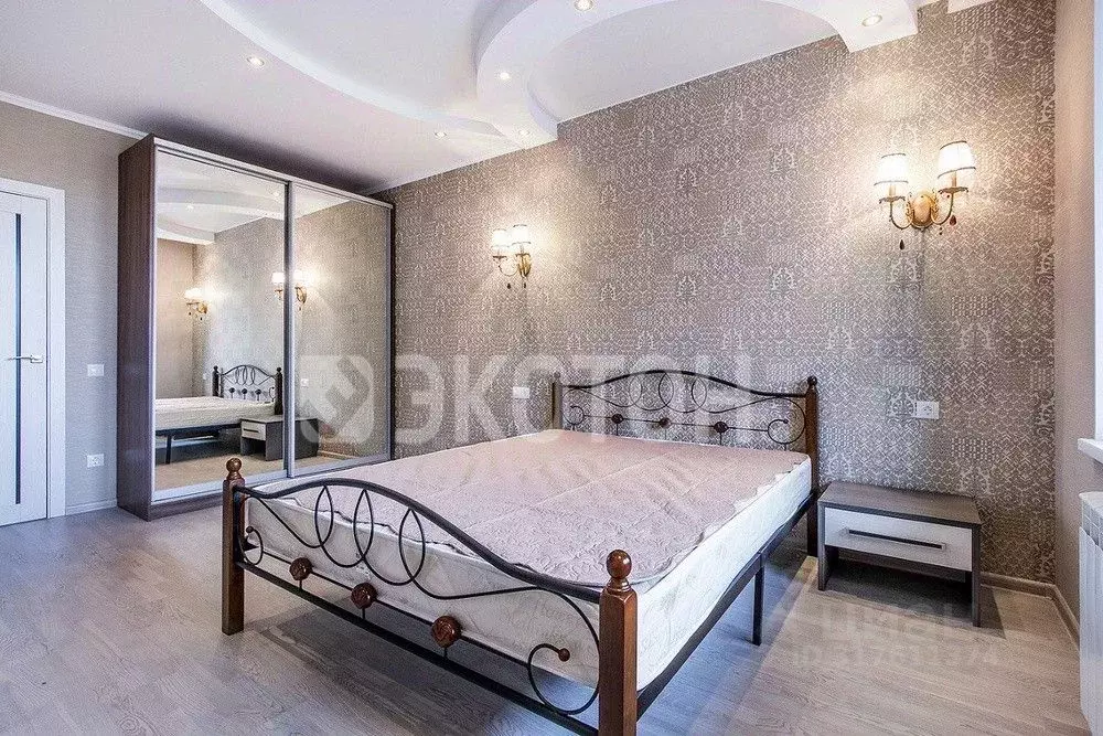 2-к кв. Санкт-Петербург просп. Обуховской обороны, 110К1 (72.5 м) - Фото 0