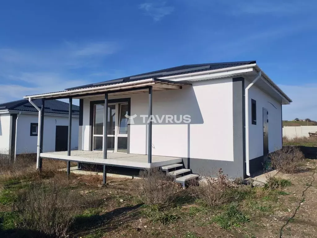 Дом в Крым, Симферопольский район, с. Доброе ул. Солнечная (90 м) - Фото 2