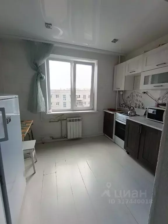 1-к кв. Нижегородская область, Дзержинск Октябрьская ул., 31 (32.7 м) - Фото 0