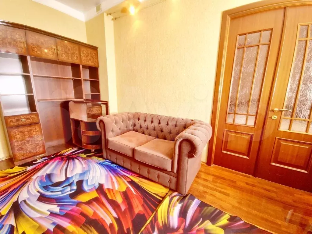 2-к. квартира, 60 м, 6/6 эт. - Фото 1