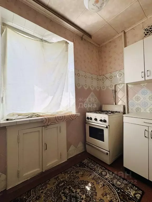 3-к кв. Волгоградская область, Волгоград ул. Гороховцев, 4 (57.0 м) - Фото 0