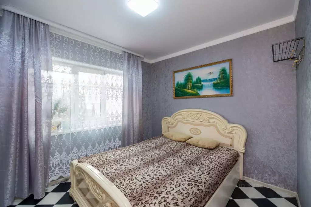Дом в Оренбургская область, Оренбург ул. Сухарева, 147 (94 м) - Фото 1