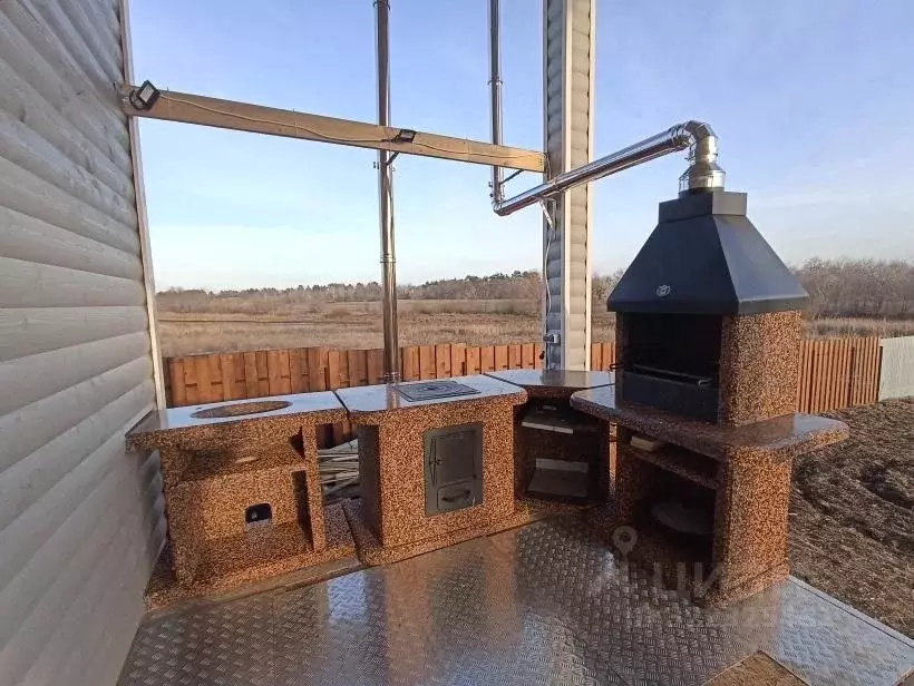 Коттедж в Саратовская область, Энгельсский район, Красноярское ... - Фото 1