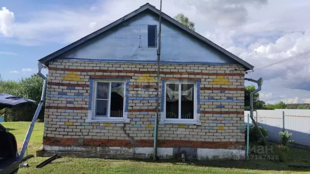 Дом в Калужская область, Село Бабынино с/пос, с. Антопьево ул. ... - Фото 0