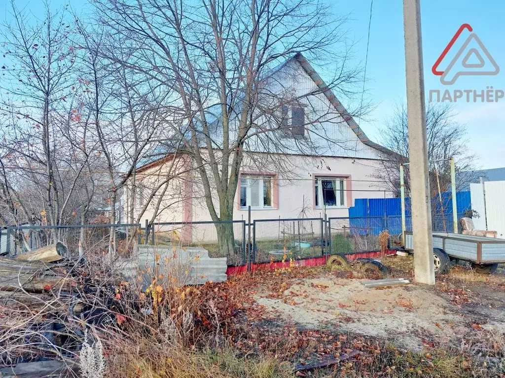 Дом в Ульяновская область, Мелекесский район, Лебяжинское с/пос, с. ... - Фото 1