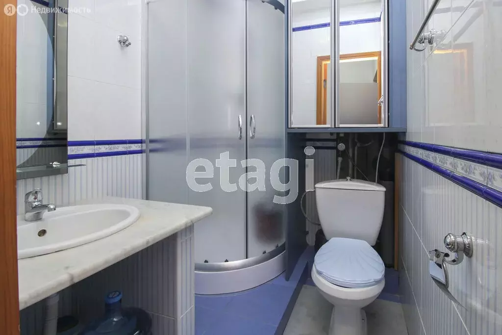 2-комнатная квартира: Тюмень, улица Котельщиков, 17к2 (112 м) - Фото 2