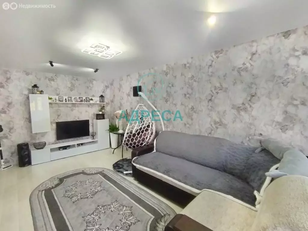 4-комнатная квартира: Новый Оскол, Ливенская улица, 128 (71.9 м) - Фото 2