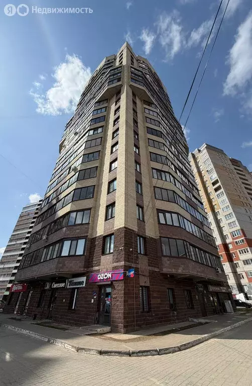 2-комнатная квартира: Киров, улица Архитектора Валерия Зянкина, 11 ... - Фото 1