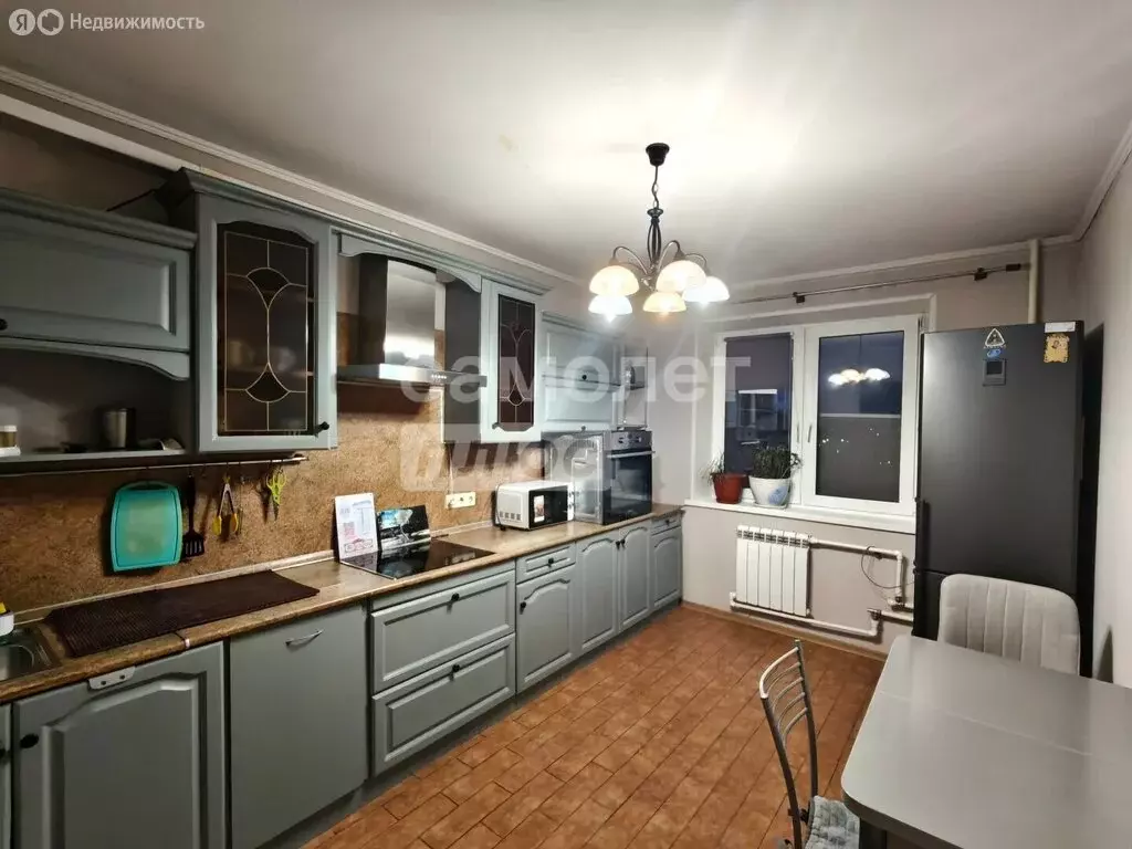 2-комнатная квартира: Лобня, улица Пушкина, 6 (59.4 м) - Фото 1