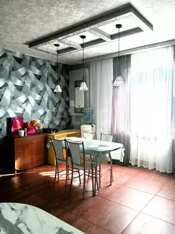 Дом в Белгородская область, Чернянский район, Ездоченское с/пос, с. ... - Фото 1