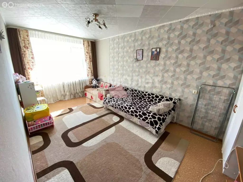 1-комнатная квартира: Заводоуковск, Первомайская улица, 5 (30.1 м) - Фото 1