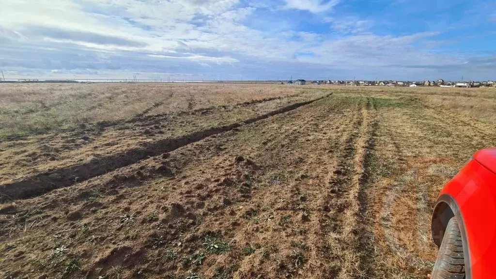 Участок в Крым, Сакский район, Штормовское с/пос, с. Крыловка ул. ... - Фото 2