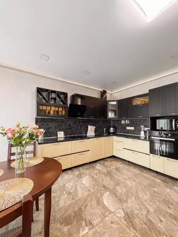 4-к кв. Челябинская область, Челябинский городской округ, пос. ... - Фото 0