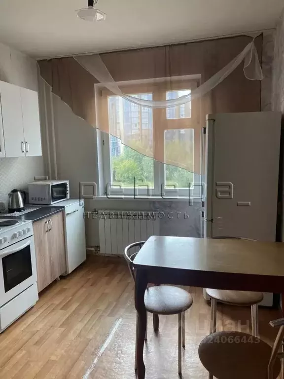 1-к кв. Красноярский край, Красноярск ул. Молокова, 1А (40.0 м) - Фото 1