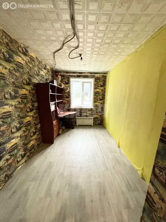 3-комнатная квартира: Сокол, улица Калинина, 3 (44 м) - Фото 1